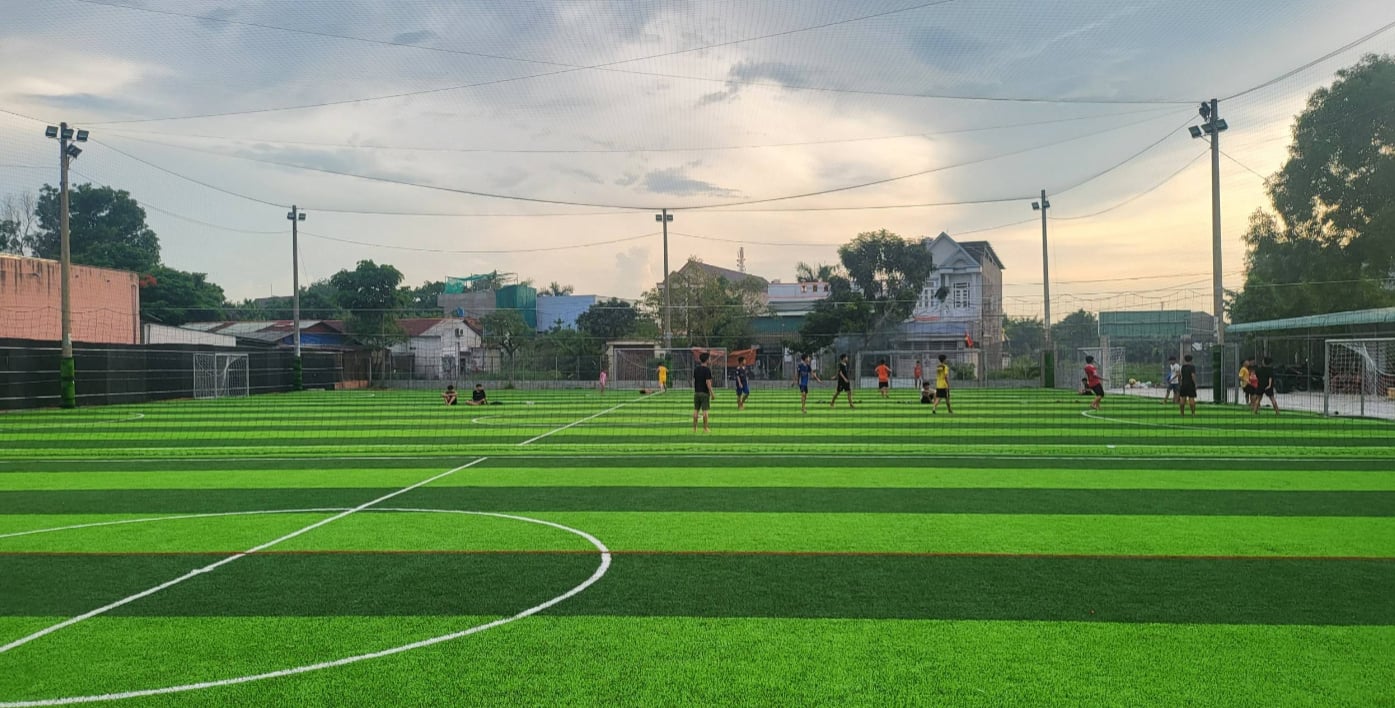 Intro image mirrored